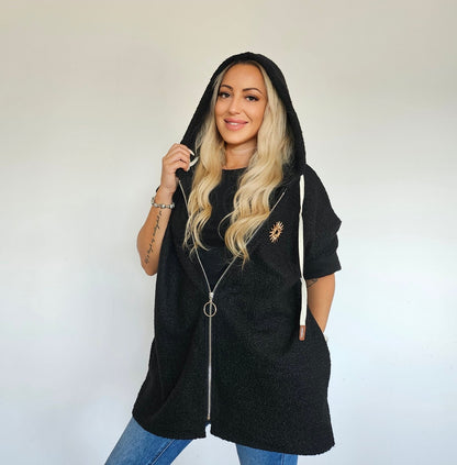 Връхна дреха Аура черна