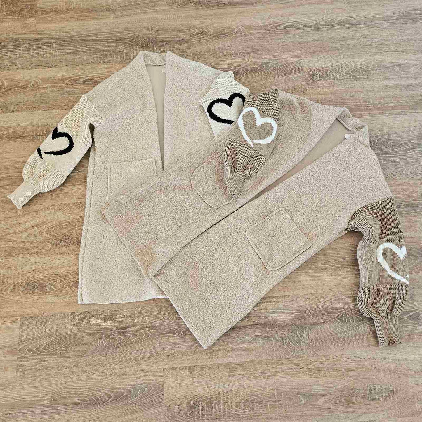 Манто с плетени ръкави Сърце