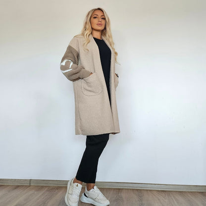 Манто с плетени ръкави Сърце