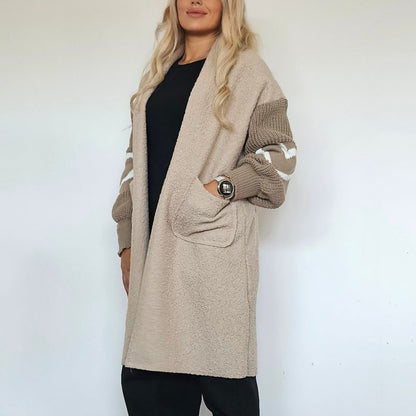 Манто с плетени ръкави Сърце