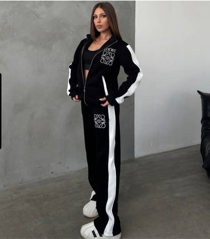 Модерен комплект от 2 части Ваня